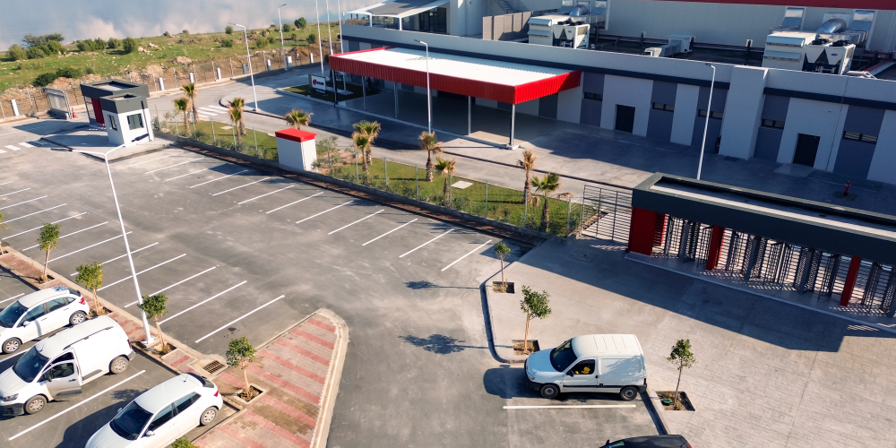DJI_0715-rinirz7qd9bsat12rraw1ua2lfg14zy4y2cahe4z9k